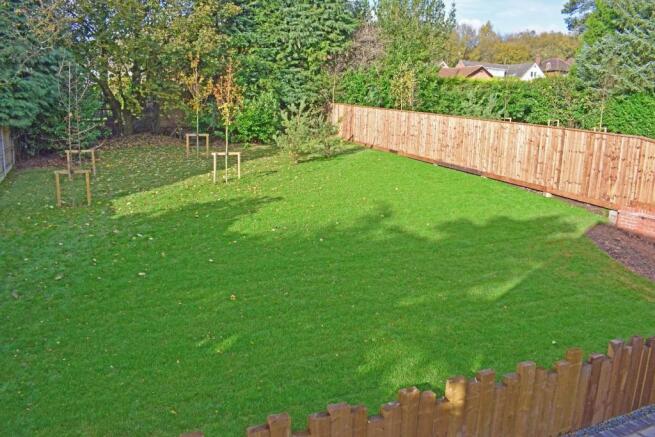 P3 57a Twatling Road, garden from bed.jpg