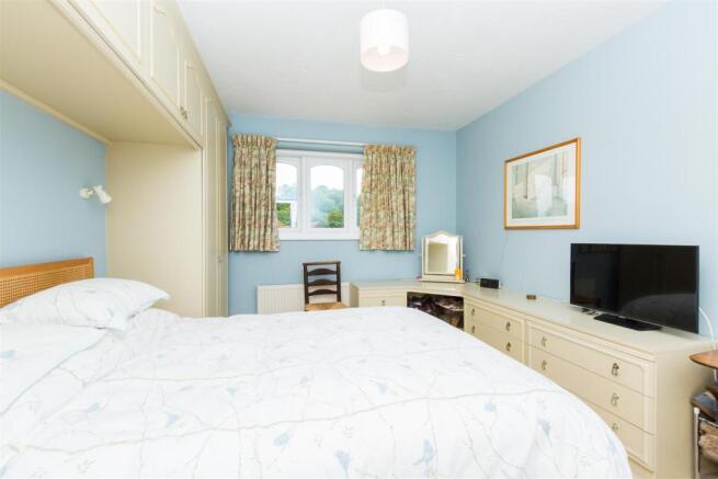 12 Winterbourne Mews-22.jpg