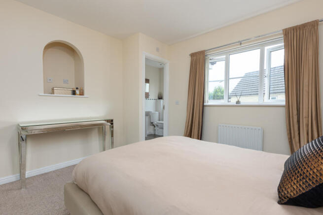 Master Bedroom & En-Suite