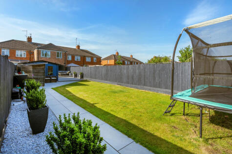Stowe Road, Langtoft, PE6