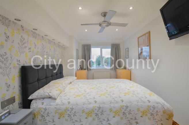 master bedroom.jpg