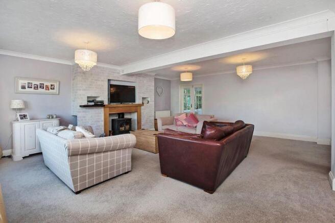 lounge 3