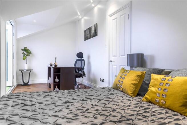 Nw3: Bedroom