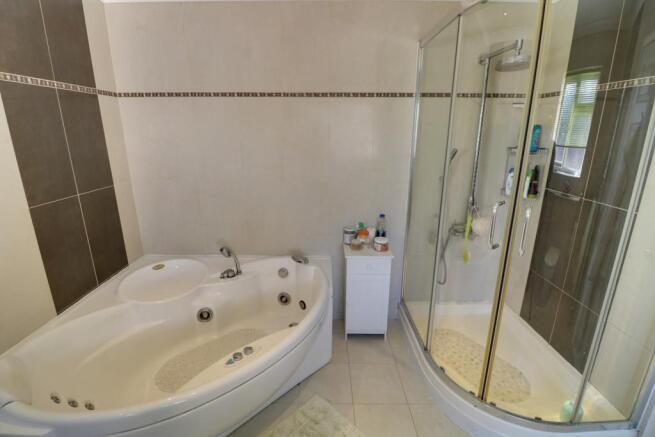 bath & shower ro