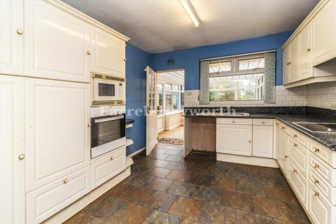 Kitchen image 2