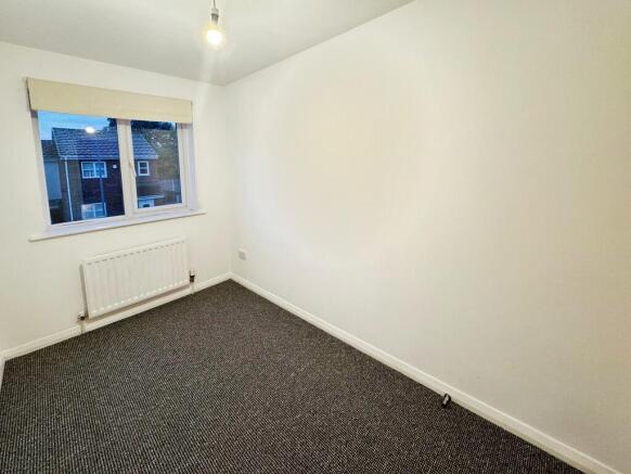 2 bed Flat to rent Image 7