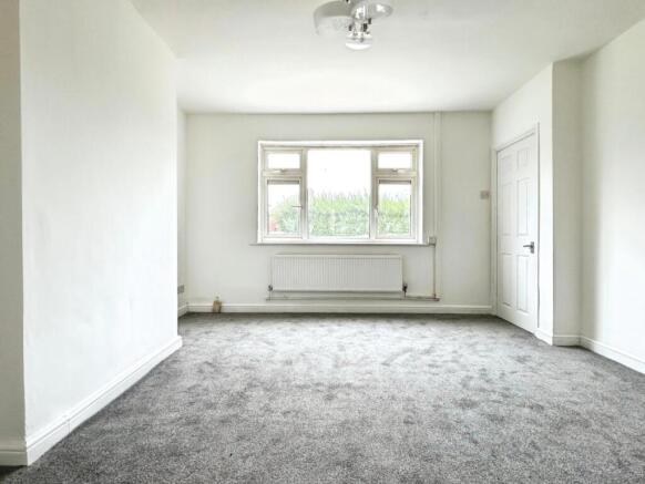 2 bed Semi-Detached for sale Image 9