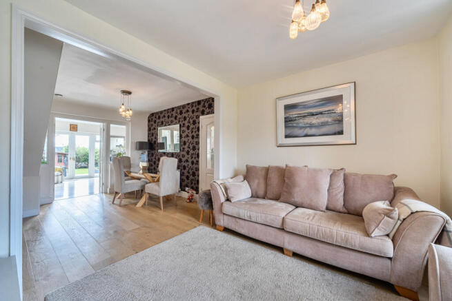 1438063-12-69ce65...