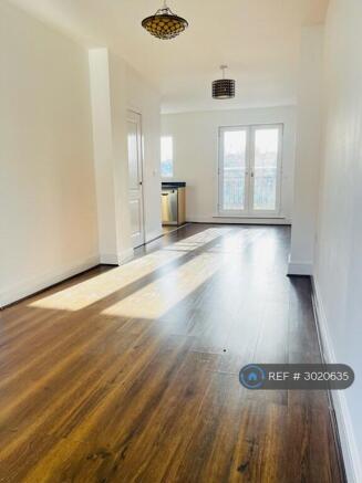 Living / Dining Area