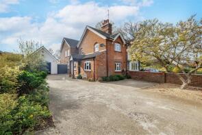 283 Ketts Cottage, Yarmouth Road, Lowestoft NR32 4AA