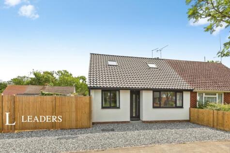 Swanbourne Road, Wick, Littlehampton