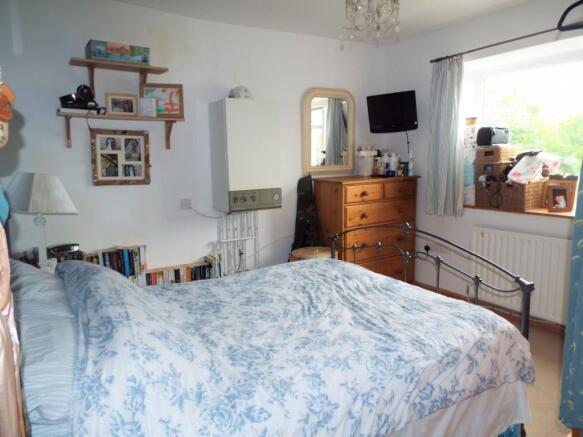 Photo 11