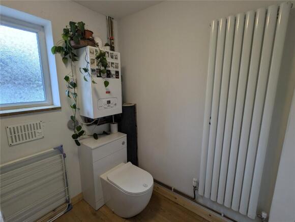 2 bed Semi-Detached for sale Image 10