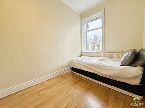 3 bed Terraced for sale Image 9