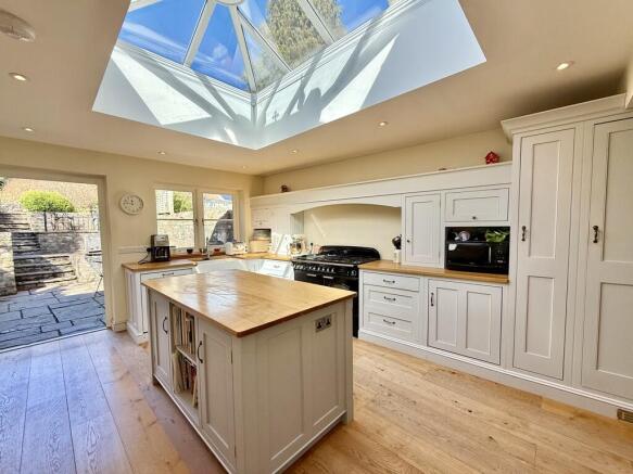 Kitchen/Dining Ro...
