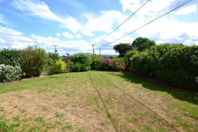 Front Garden and Views