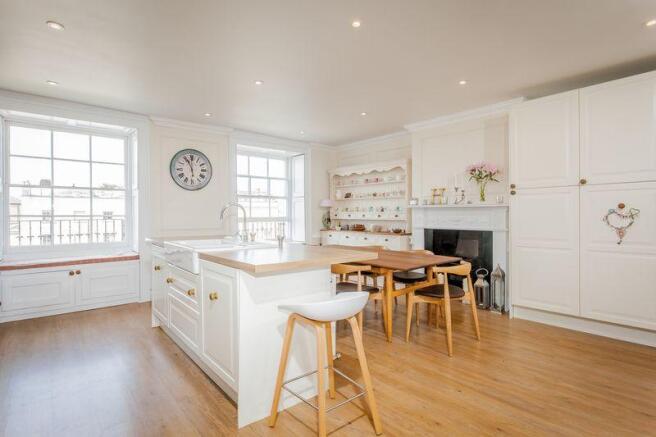 Kitchen/Family...
