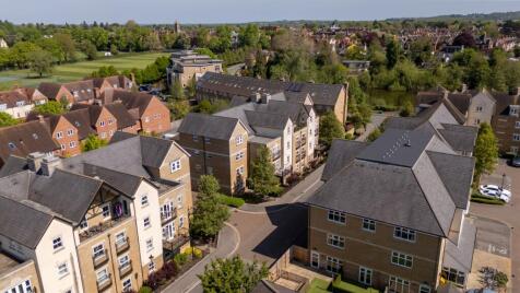 Elizabeth Jennings Way, Oxford, OX2