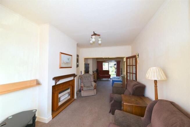harborne park rd 326 - front reception 01.JPG