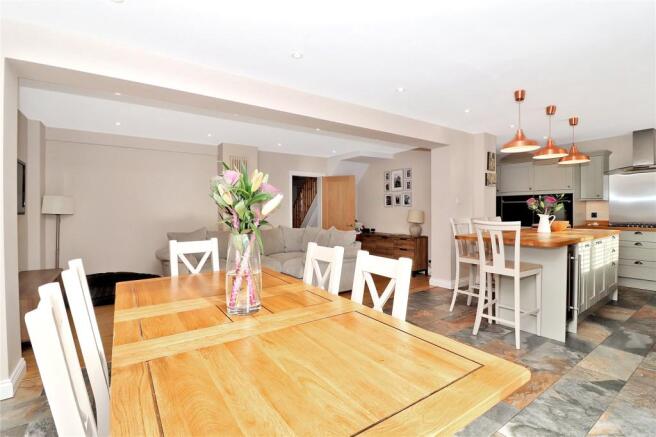Kitchen Family Room