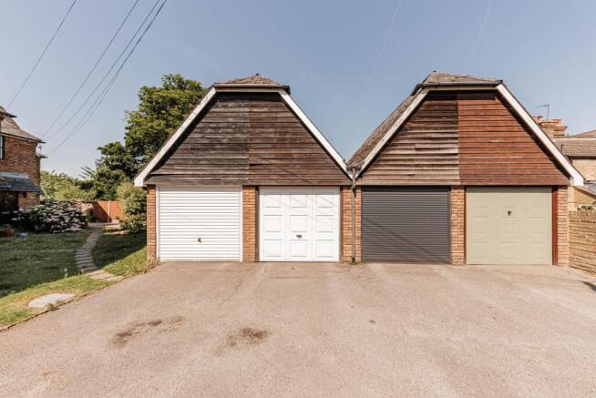 Garage (1)