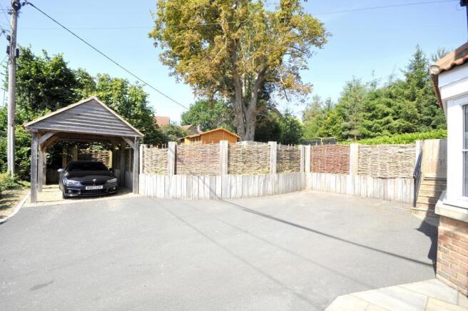 Ample driveway parking