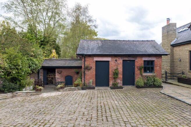 Outbuilding