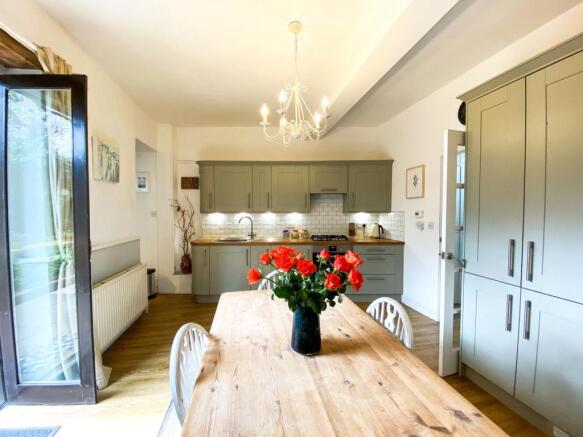 Kitchen/Breakfast