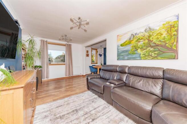 13 St Ninians Road Arbroath-7.JPG