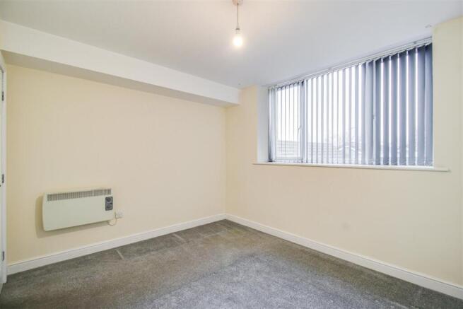 1 bed Apartment for sale Image 4