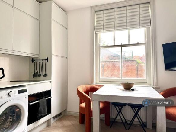 Extending Dining Table In Living Areaw