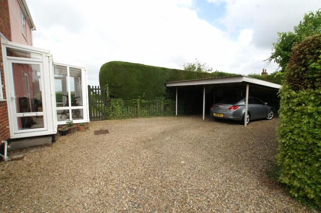 Parking Forecourt