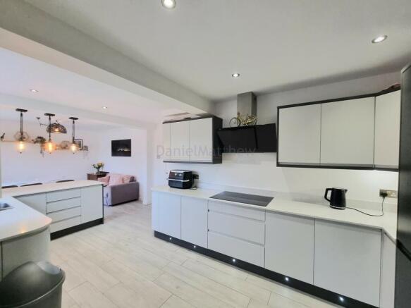 Kitchen/Diner/Family Room