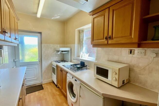 3 bed Semi-Detached for sale Image 12