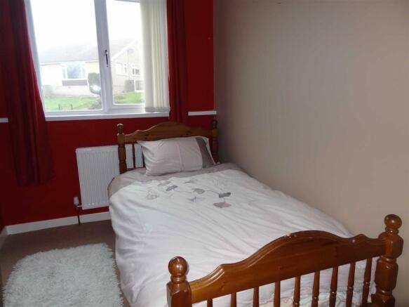 BEDROOM 5