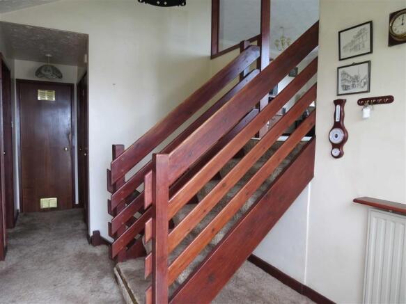 Entrance Hallway: