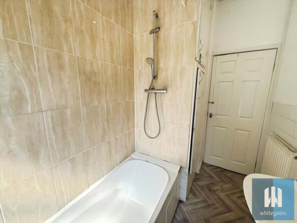 1 bed Terraced to rent Image 8