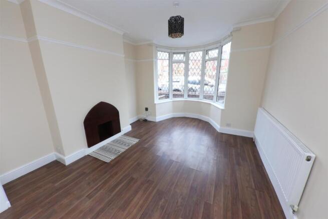 3 bed Semi-Detached for sale Image 7