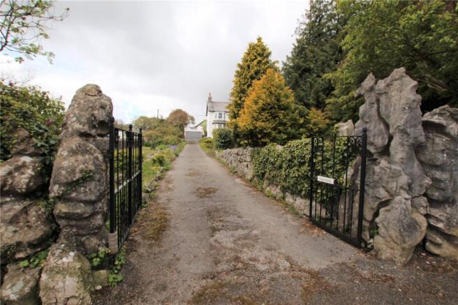Entrance Gates