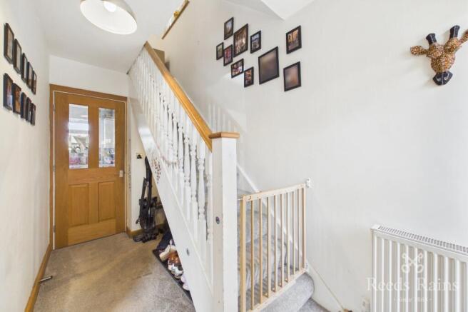 3 bed Semi-Detached for sale Image 9