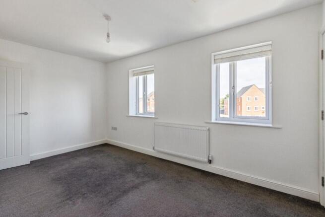 2 bed Semi-Detached for sale Image 8