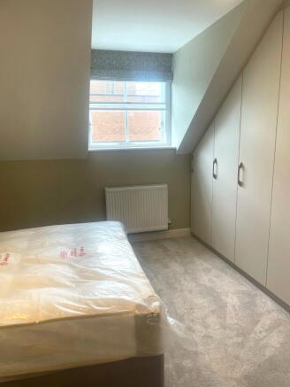 2 bed Apartment to rent Image 7