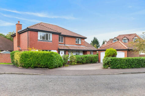 16 King’s Cramond, Edinburgh, Midlothian, EH4 6RL