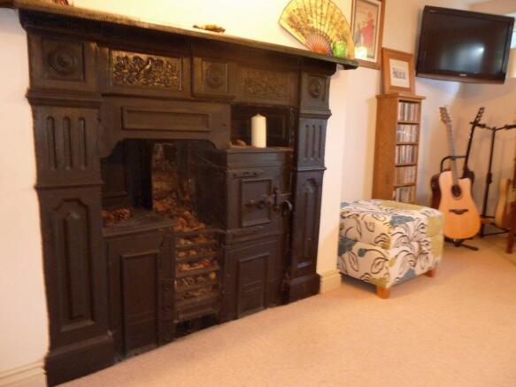 Photo 12