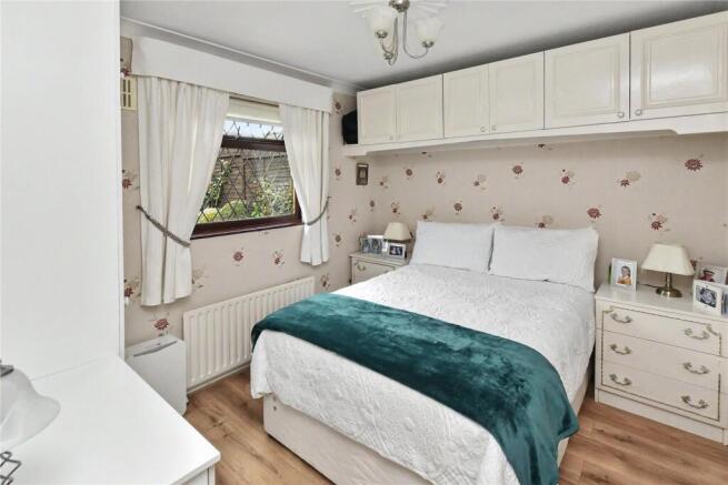 2 bed Bungalow for sale Image 9