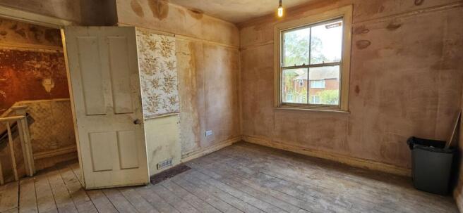 3 bed Terraced for sale Image 10