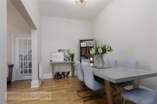 3 bed Semi-Detached for sale Image 8
