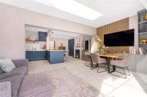 67, Mundania Road, London SE22 0NW
