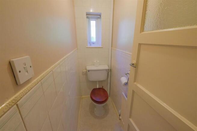 2 bed Apartment for sale Image 5