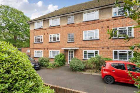 Wilmer Crescent, Kingston Upon Thames, KT2